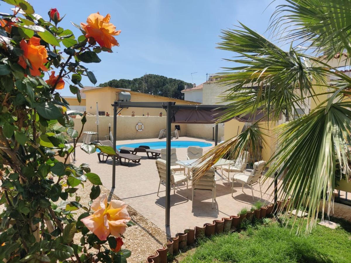 Pool Seaside Relais - Ville Ninfea, Marea, Rosa E Cassiopea Fontane Bianche Exteriér fotografie